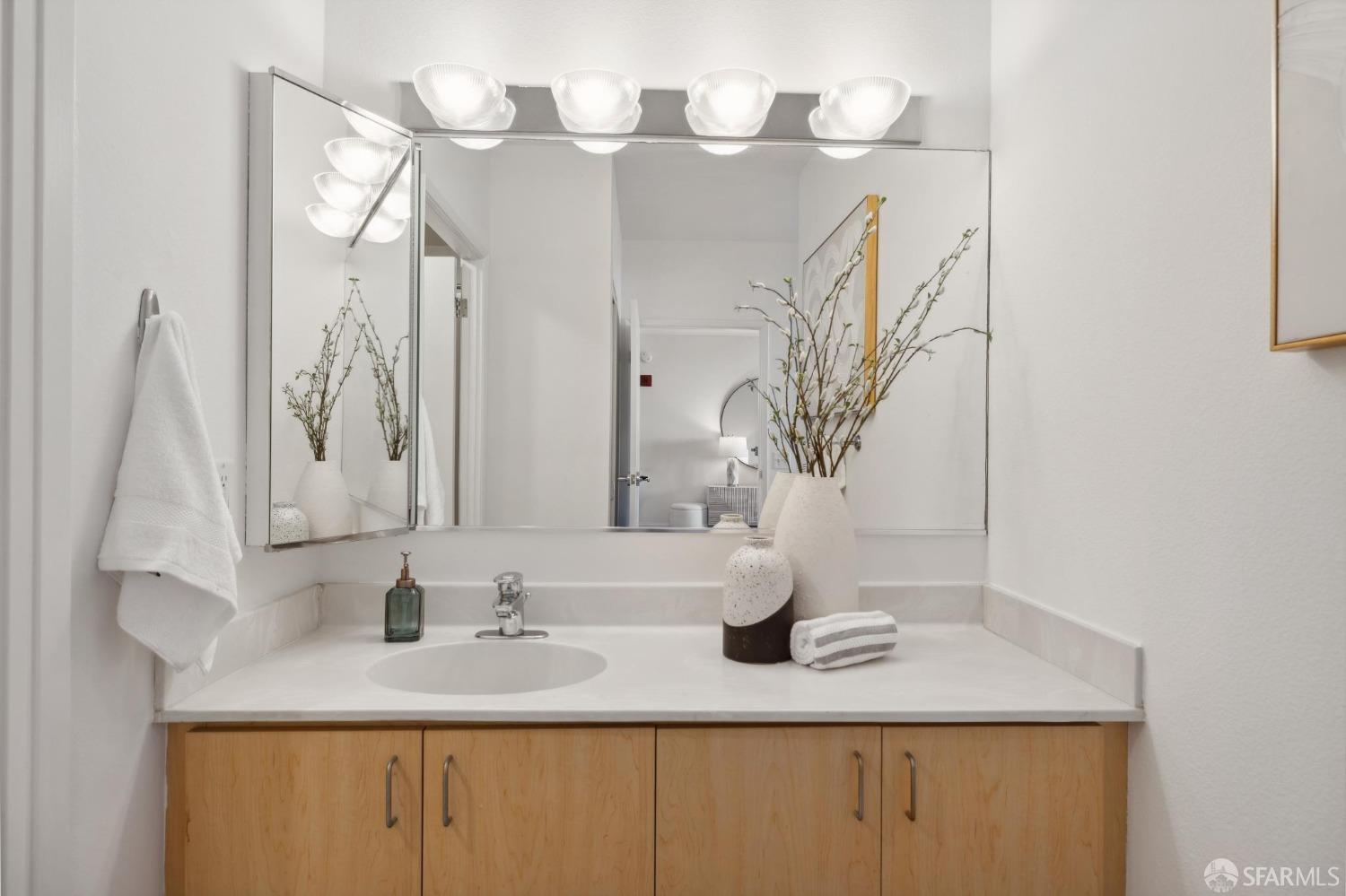 Detail Gallery Image 10 of 29 For 88 King St #520,  San Francisco,  CA 94107 - 2 Beds | 2 Baths