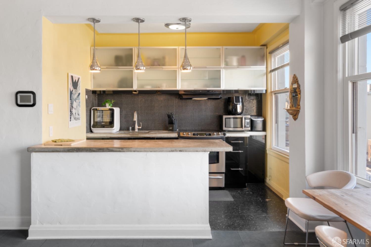 Detail Gallery Image 11 of 32 For 631 Ofarrell St #1406,  San Francisco,  CA 94109 - 0 Beds | 1 Baths