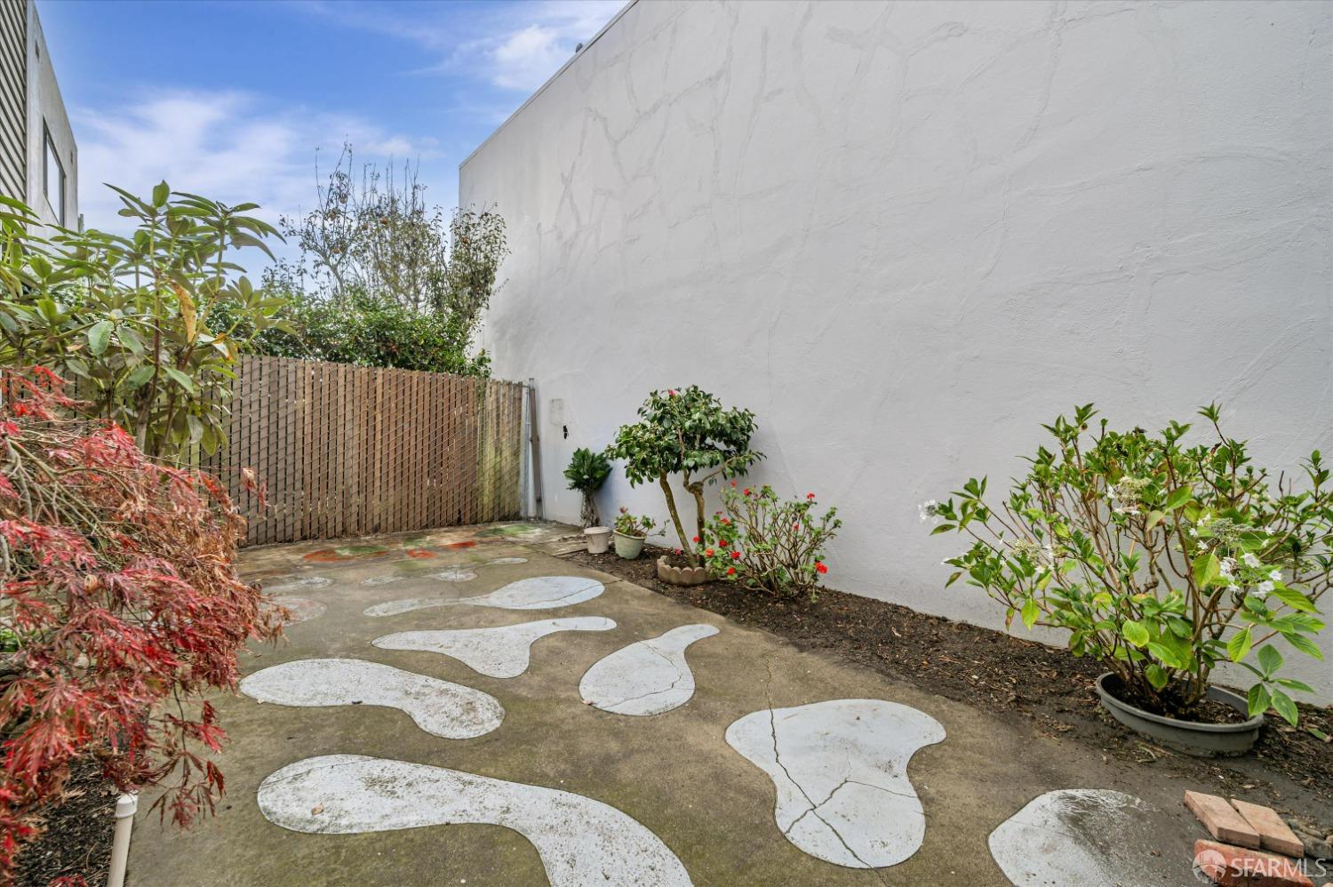 Detail Gallery Image 24 of 29 For 240 Concord St, San Francisco,  CA 94112 - 4 Beds | 2 Baths