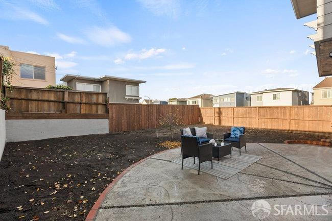 Detail Gallery Image 36 of 45 For 164 Skyline Dr, Daly City,  CA 94015 - 3 Beds | 2/1 Baths