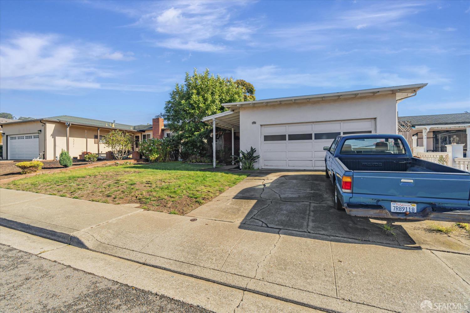 Detail Gallery Image 2 of 49 For 376 Holly Ave, South San Francisco,  CA 94080 - 3 Beds | 2 Baths