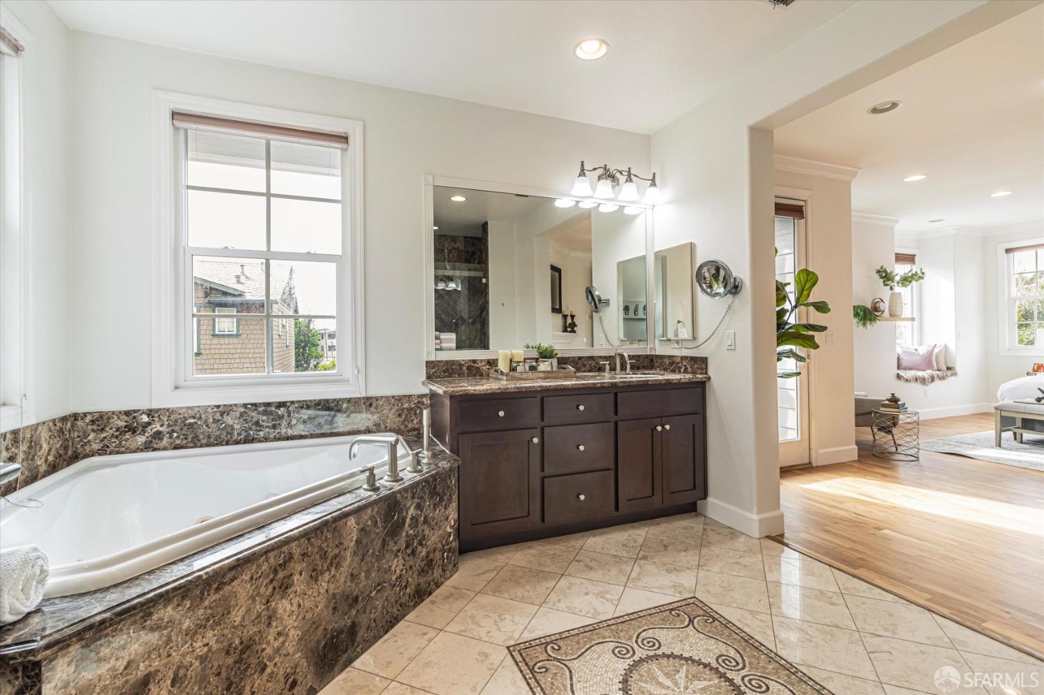 Detail Gallery Image 31 of 75 For 101 Seapoint Ct, Richmond,  CA 94801 - 4 Beds | 3/1 Baths