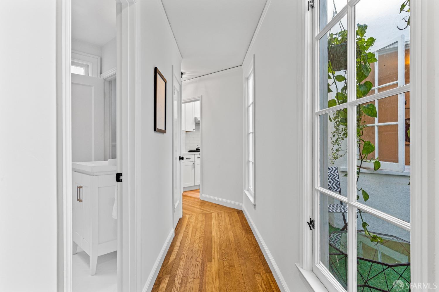 Detail Gallery Image 31 of 74 For 73 Stanyan St, San Francisco,  CA 94118 - 3 Beds | 1/1 Baths