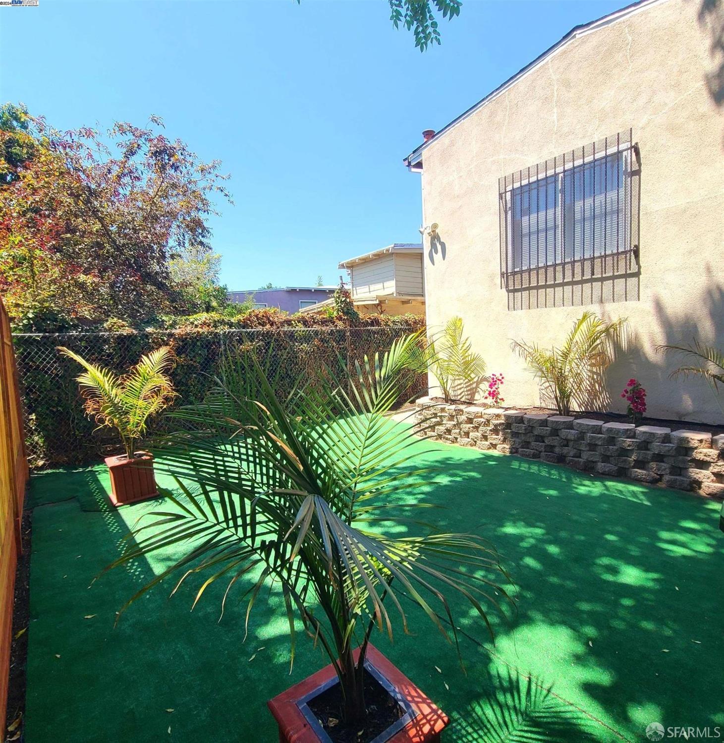 Detail Gallery Image 20 of 21 For 6429 Brann St, Oakland,  CA 94605 - 3 Beds | 2 Baths