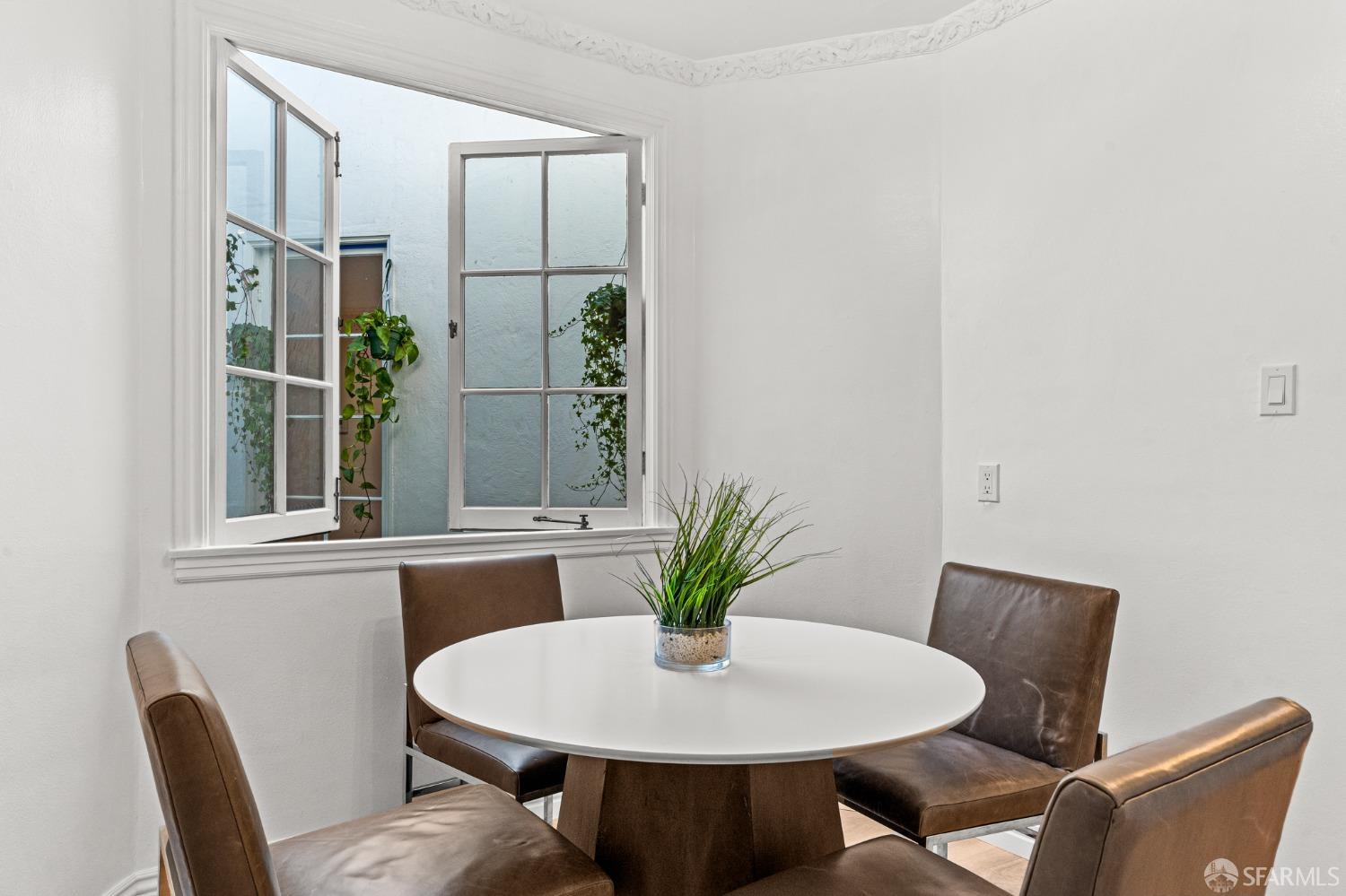 Detail Gallery Image 33 of 74 For 73 Stanyan St, San Francisco,  CA 94118 - 3 Beds | 1/1 Baths