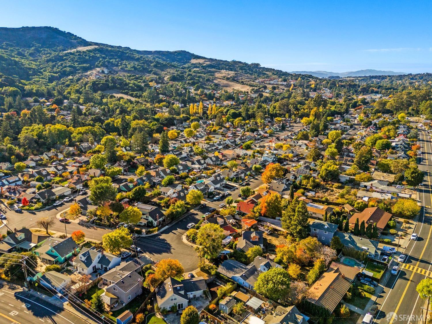 Detail Gallery Image 41 of 52 For 5855 Marion Ct, El Sobrante,  CA 94803 - 4 Beds | 2 Baths