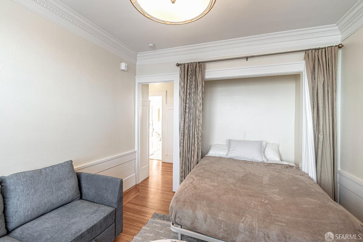 Detail Gallery Image 6 of 16 For 1155 Leavenworth St #17,  San Francisco,  CA 94109 - 0 Beds | 1 Baths