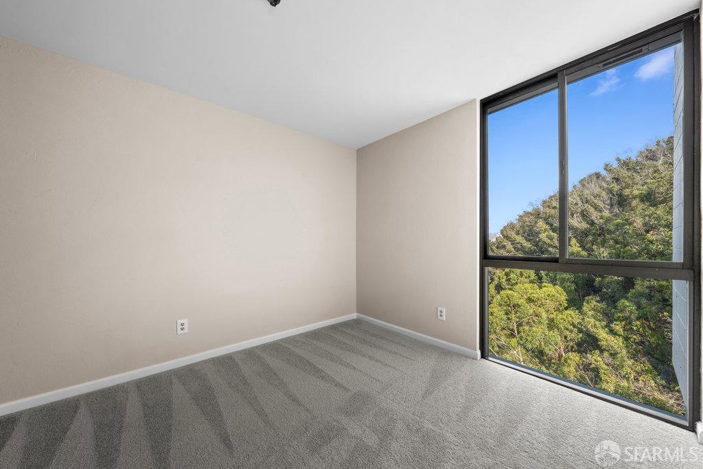 Detail Gallery Image 33 of 45 For 555 Pierce St #1721,  Albany,  CA 94706 - 2 Beds | 2 Baths