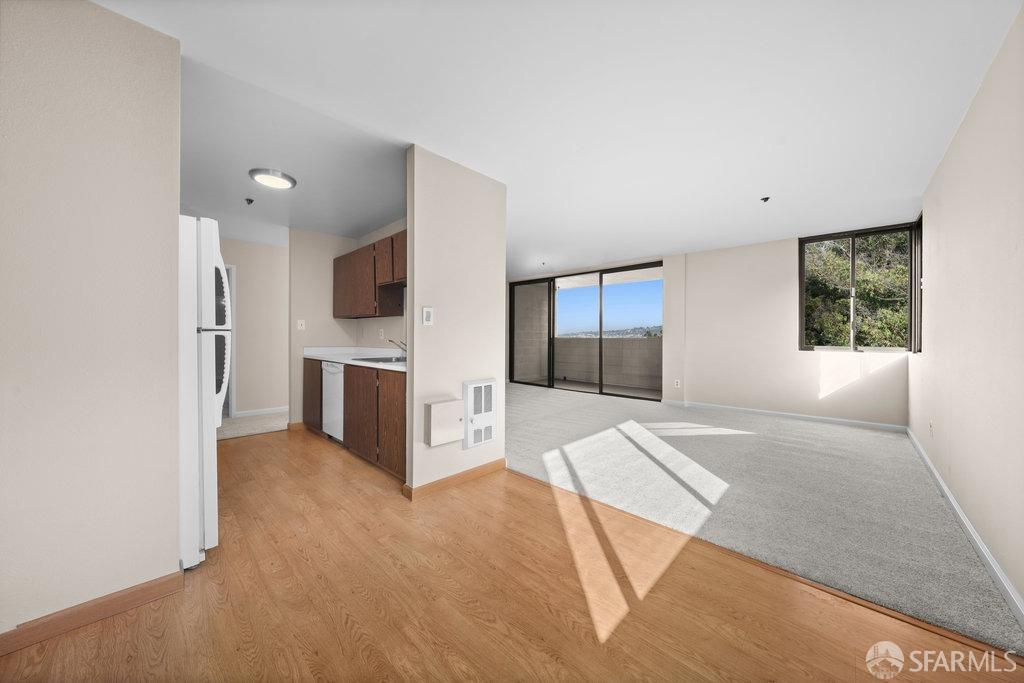 Detail Gallery Image 16 of 45 For 555 Pierce St #1721,  Albany,  CA 94706 - 2 Beds | 2 Baths