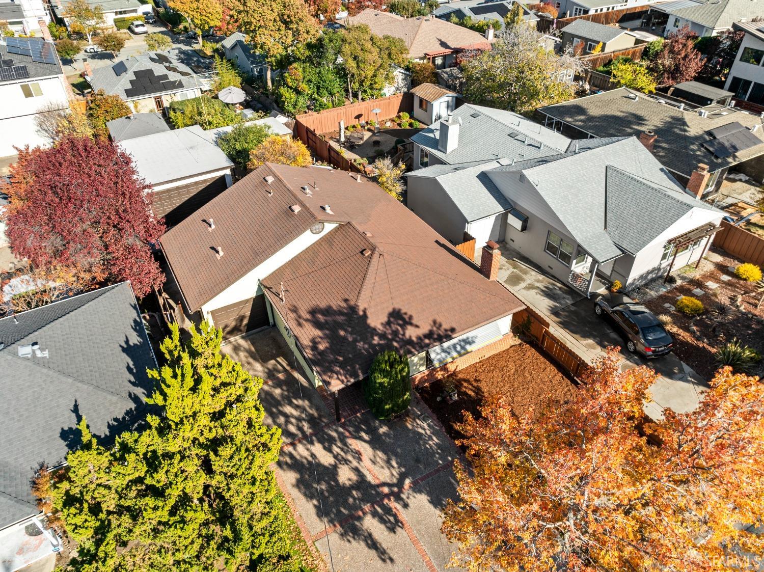 Detail Gallery Image 41 of 53 For 511 Alameda De Las Pulgas, Redwood City,  CA 94062 - 2 Beds | 2 Baths