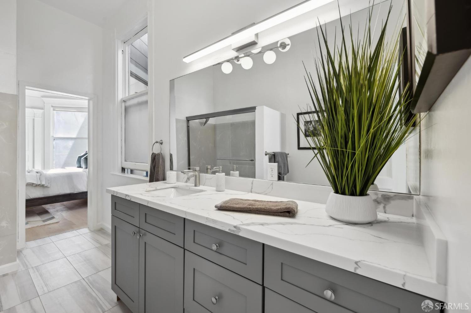 Detail Gallery Image 11 of 34 For 1622 Mcallister St, San Francisco,  CA 94115 - 4 Beds | 2 Baths