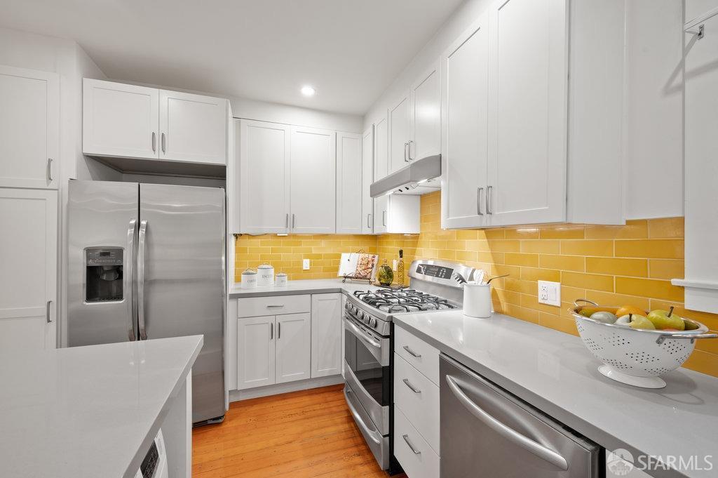 Detail Gallery Image 12 of 64 For 1228 Grove St #2,  San Francisco,  CA 94117 - 2 Beds | 1 Baths