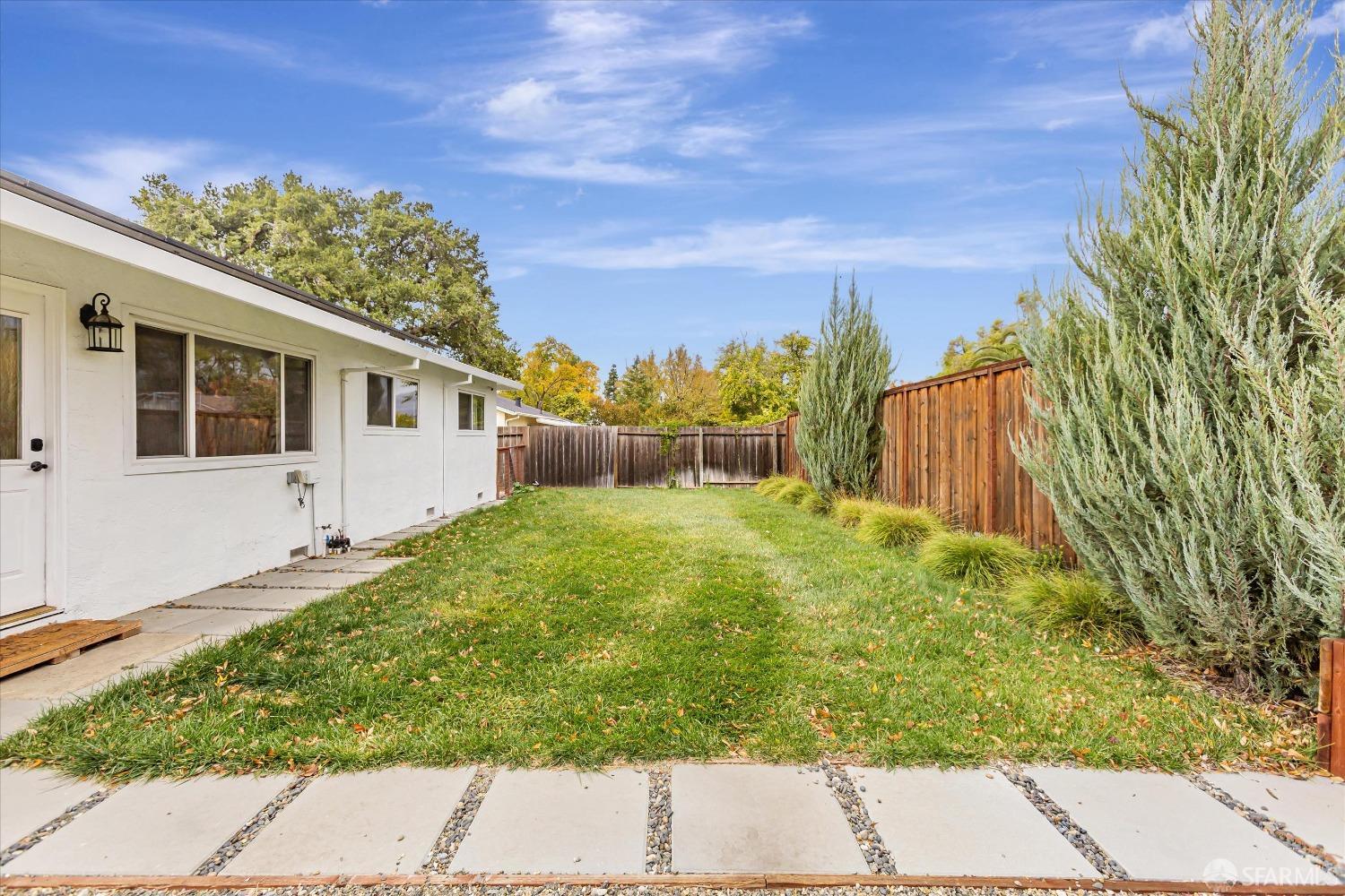 Detail Gallery Image 27 of 33 For 5507 Alaska Dr, Concord,  CA 94521 - 4 Beds | 2 Baths