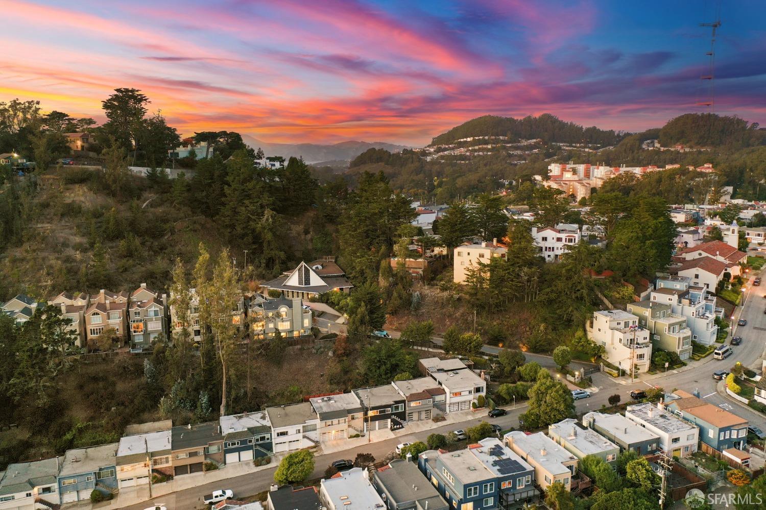 Detail Gallery Image 79 of 82 For 103 Knockash Hill, San Francisco,  CA 94127 - 5 Beds | 3 Baths