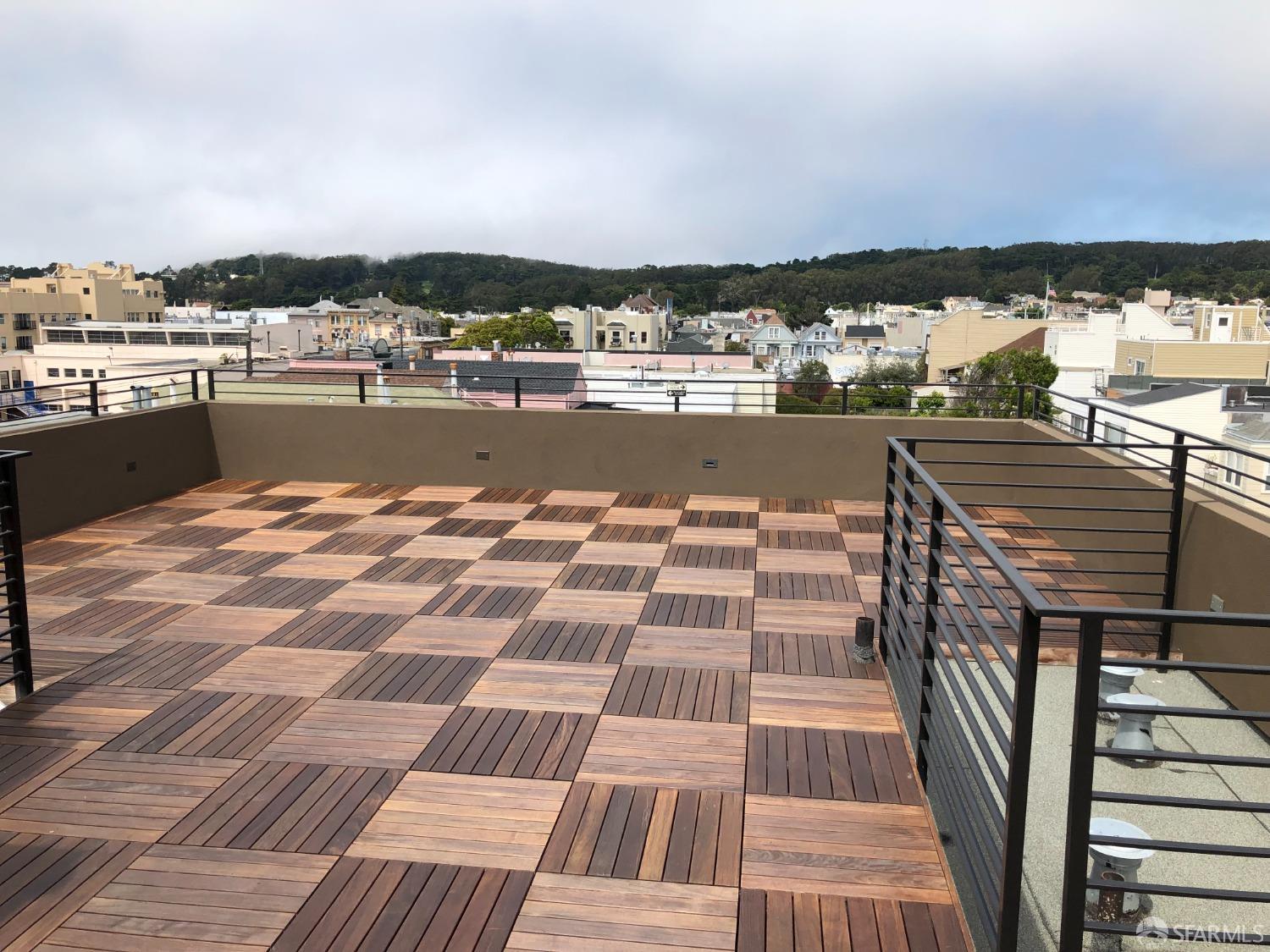 Detail Gallery Image 19 of 35 For 4334 Geary Blvd #4,  San Francisco,  CA 94118 - 2 Beds | 2 Baths