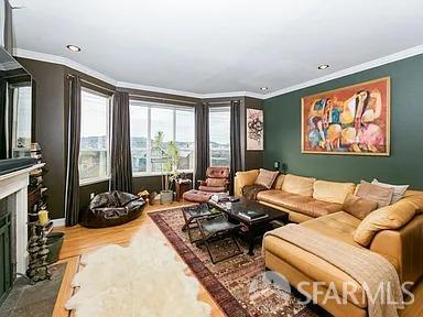 Detail Gallery Image 20 of 22 For 1243 De Haro St, San Francisco,  CA 94107 - 3 Beds | 3/1 Baths