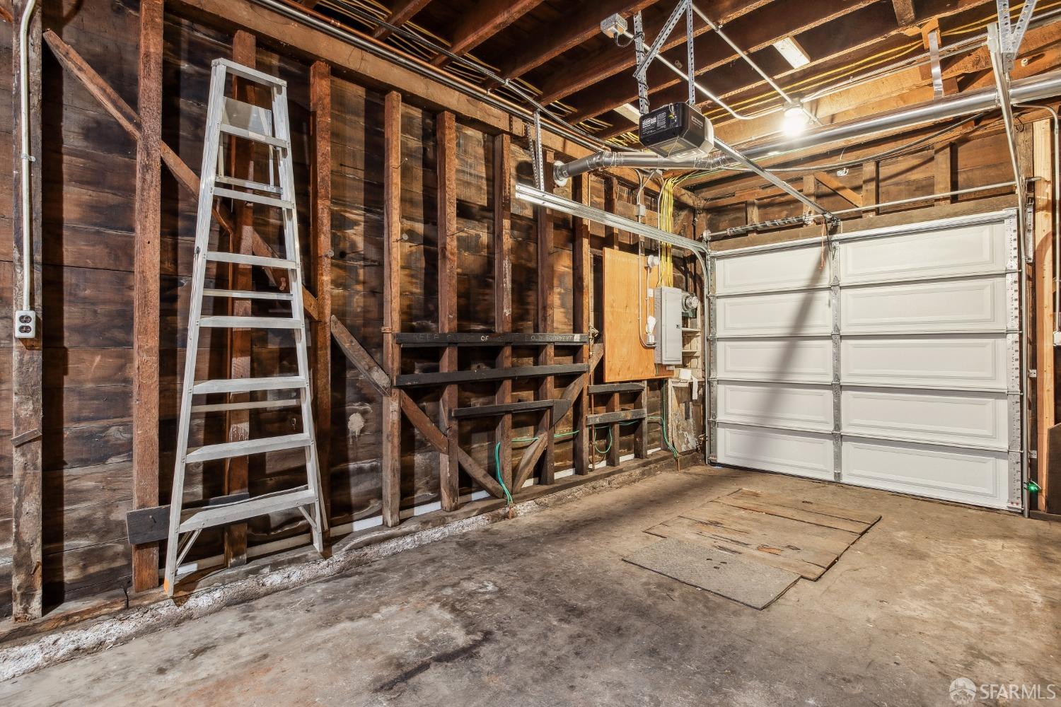 Detail Gallery Image 22 of 26 For 1015 Key Ave, San Francisco,  CA 94124 - 4 Beds | 1/1 Baths