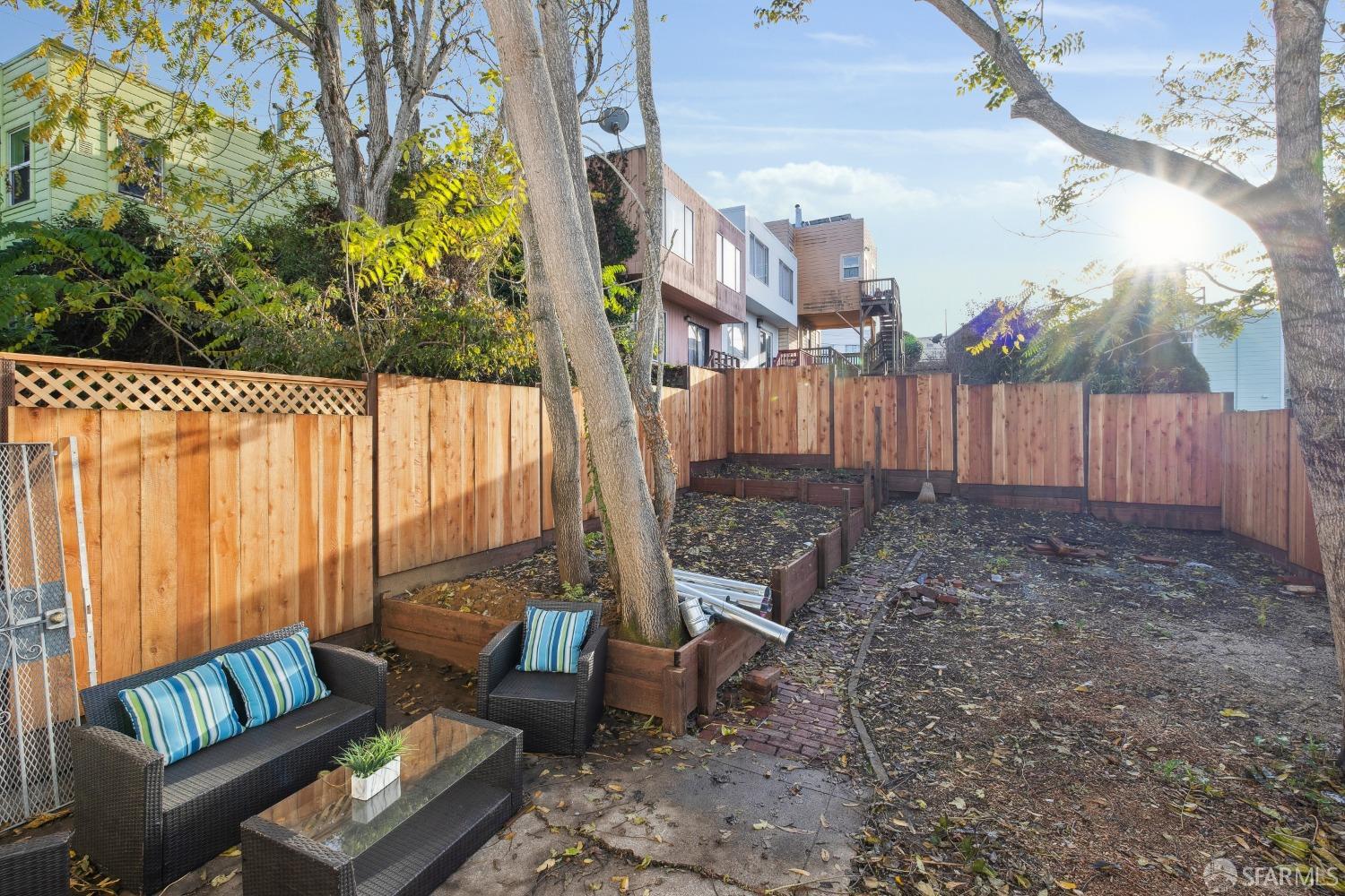 Detail Gallery Image 25 of 26 For 1015 Key Ave, San Francisco,  CA 94124 - 4 Beds | 1/1 Baths