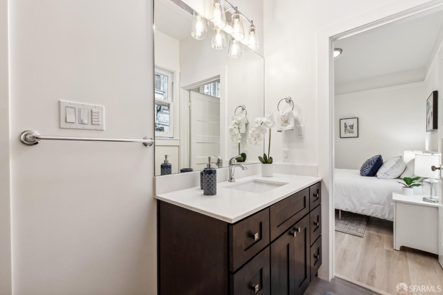 Detail Gallery Image 12 of 26 For 1015 Key Ave, San Francisco,  CA 94124 - 4 Beds | 1/1 Baths
