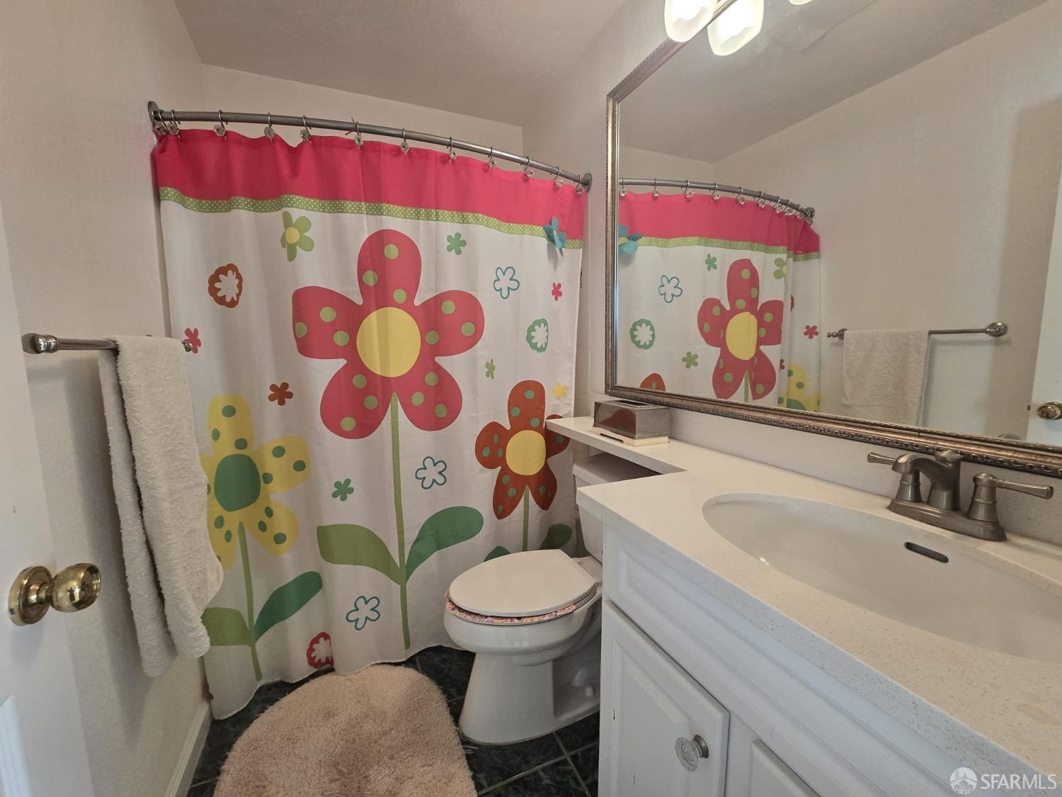 Detail Gallery Image 7 of 12 For 1001 Arlington Ln #276,  Daly City,  CA 94014 - 2 Beds | 2/1 Baths