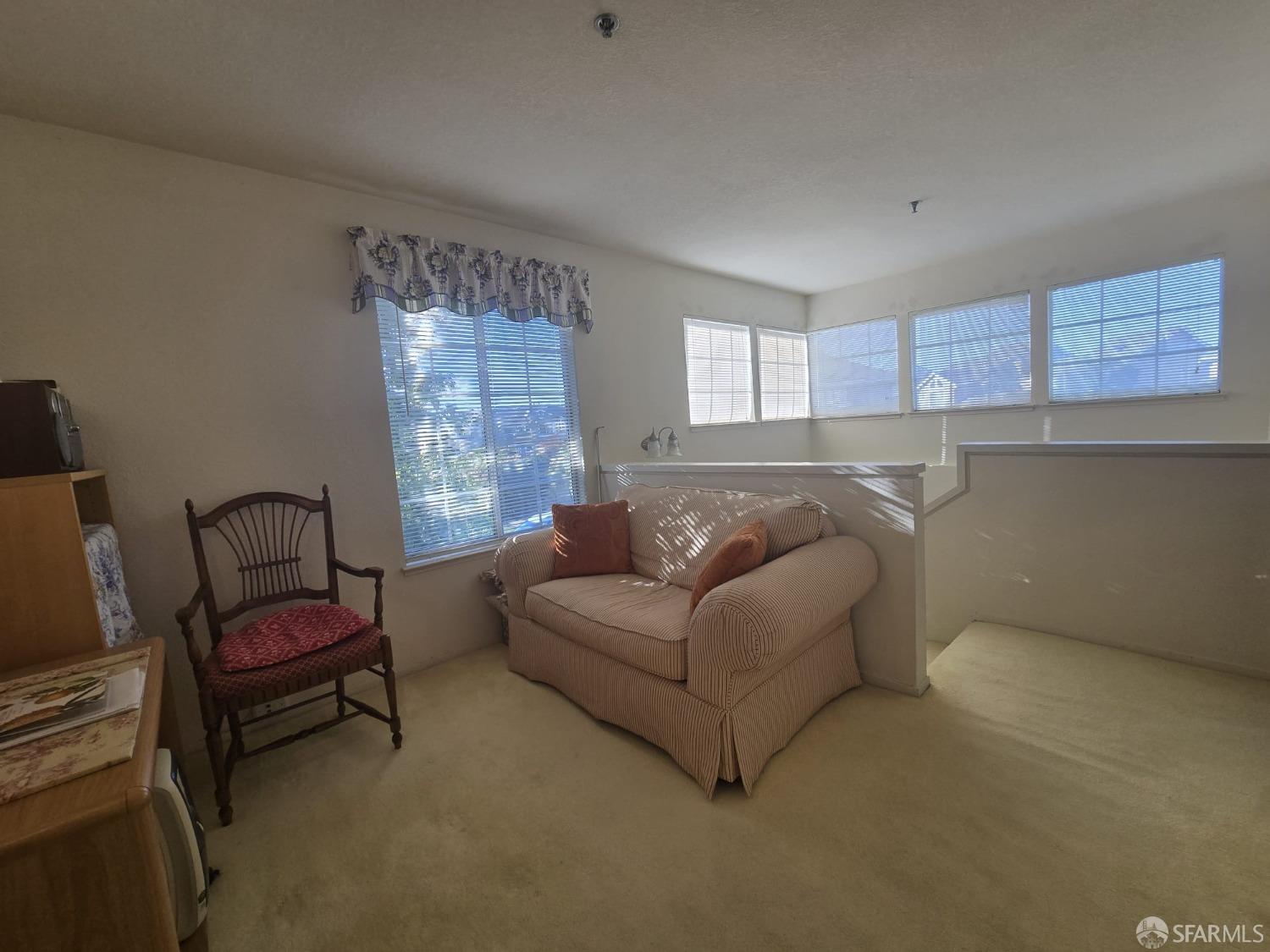 Detail Gallery Image 9 of 12 For 1001 Arlington Ln #276,  Daly City,  CA 94014 - 2 Beds | 2/1 Baths