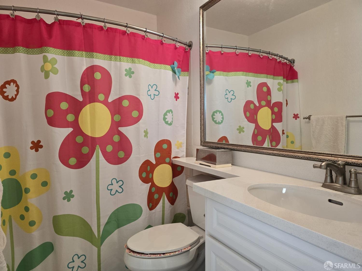 Detail Gallery Image 5 of 12 For 1001 Arlington Ln #276,  Daly City,  CA 94014 - 2 Beds | 2/1 Baths