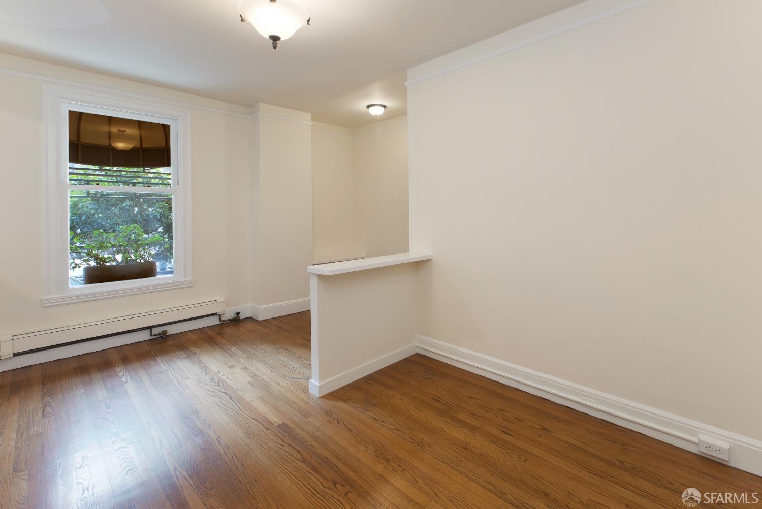 Detail Gallery Image 2 of 17 For 1250 Jones St #102,  San Francisco,  CA 94109 - 0 Beds | 1 Baths