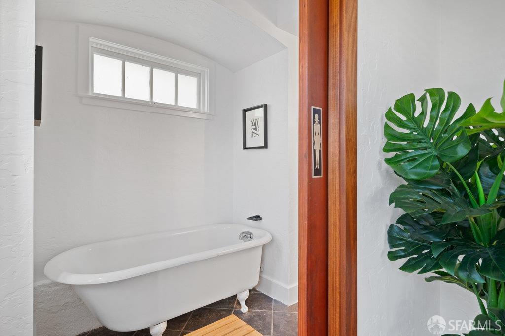 Detail Gallery Image 28 of 42 For 401 Huron Ave, San Francisco,  CA 94112 - 2 Beds | 2 Baths