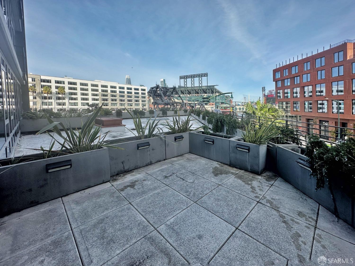 Detail Gallery Image 28 of 45 For 1000 3rd St #302,  San Francisco,  CA 94158 - 2 Beds | 2 Baths