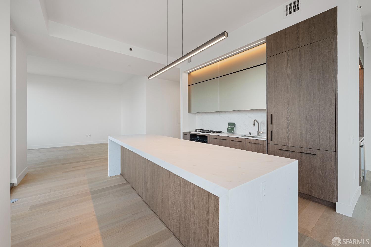 Detail Gallery Image 10 of 57 For 280 Spear St 38c,  San Francisco,  CA 94105 - 3 Beds | 2/1 Baths