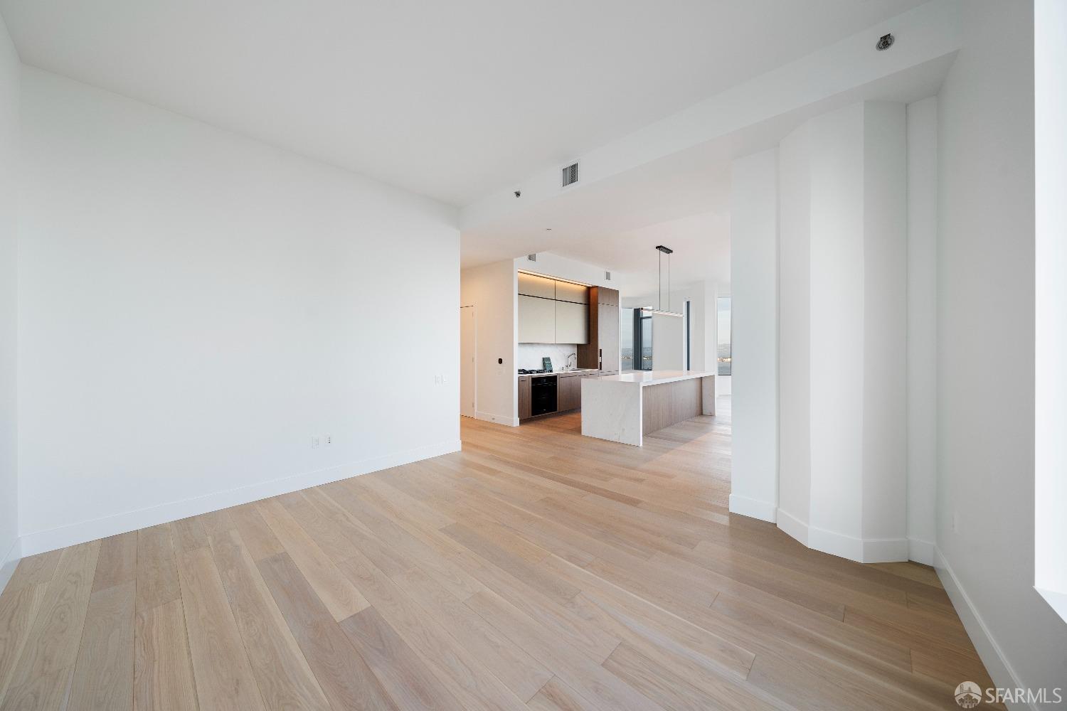 Detail Gallery Image 6 of 57 For 280 Spear St 38c,  San Francisco,  CA 94105 - 3 Beds | 2/1 Baths