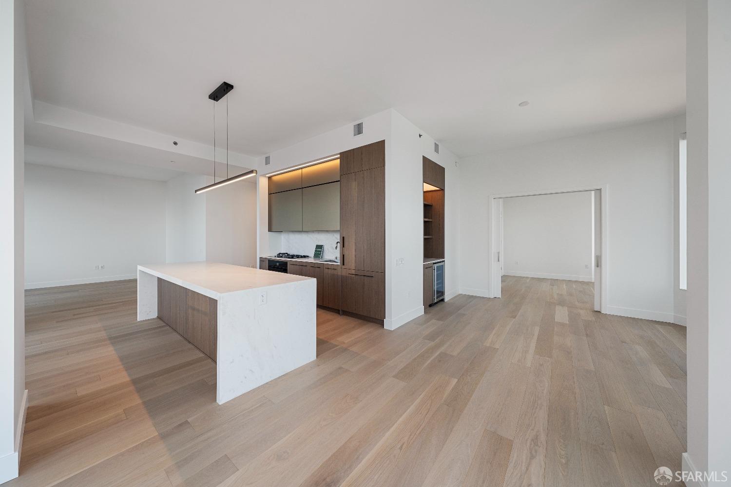 Detail Gallery Image 11 of 57 For 280 Spear St 38c,  San Francisco,  CA 94105 - 3 Beds | 2/1 Baths