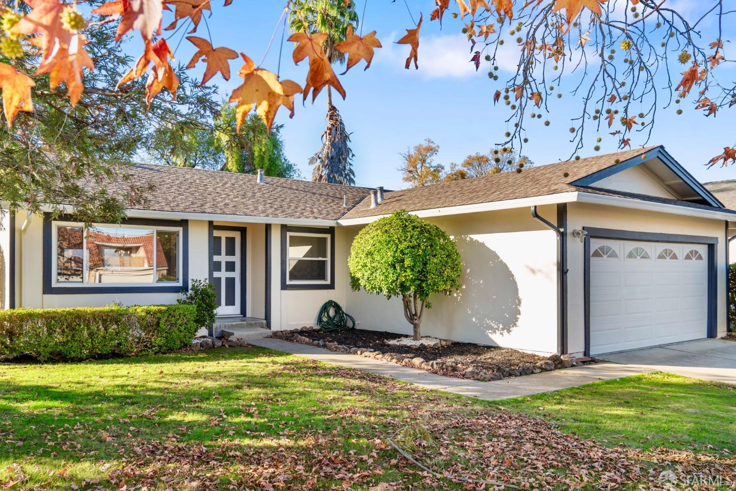 Detail Gallery Image 6 of 50 For 372 Glacier Dr, Martinez,  CA 94553 - 4 Beds | 2 Baths