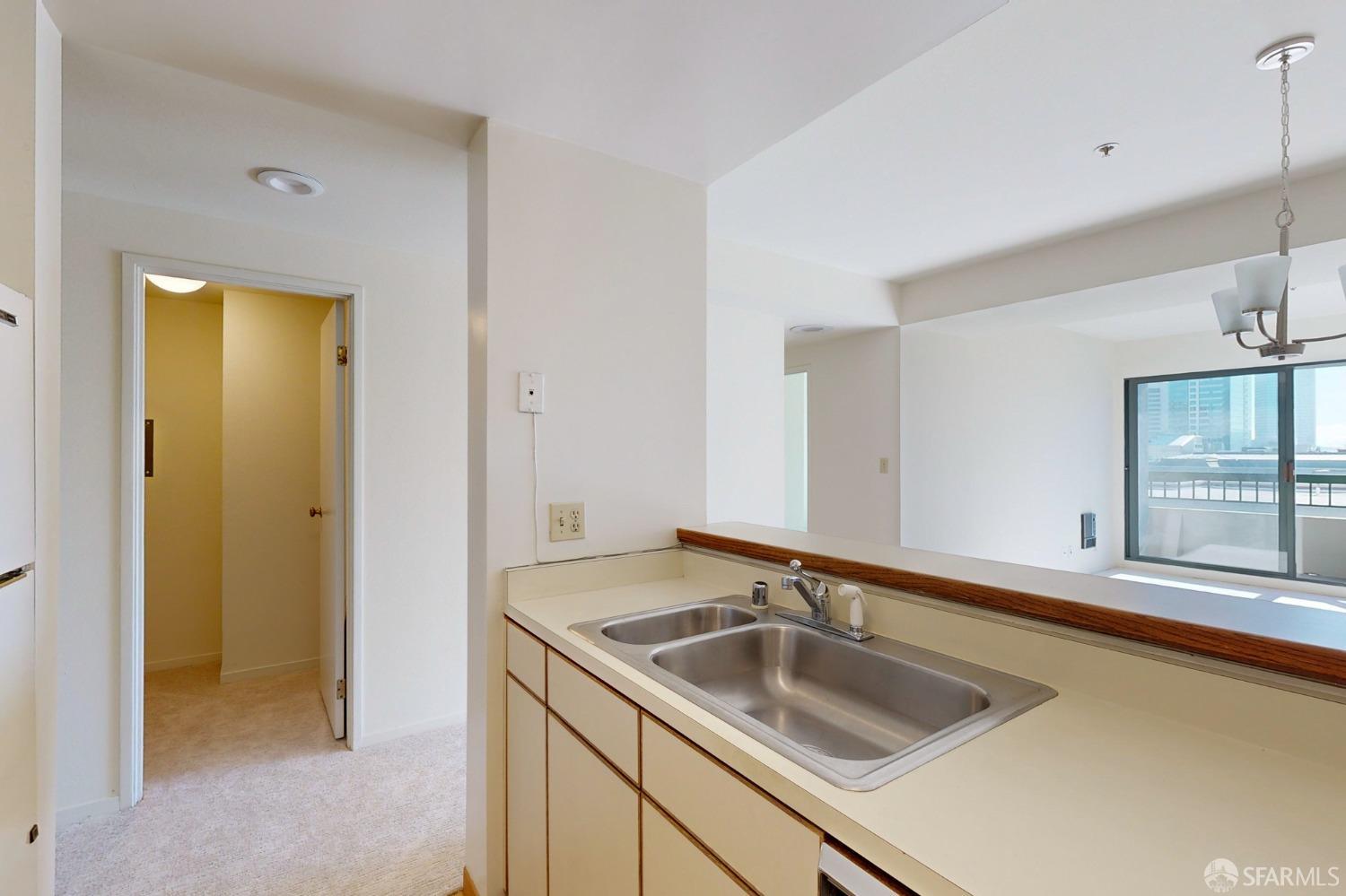 Detail Gallery Image 14 of 21 For 601 Van Ness Ave #650,  San Francisco,  CA 94102 - 1 Beds | 1 Baths