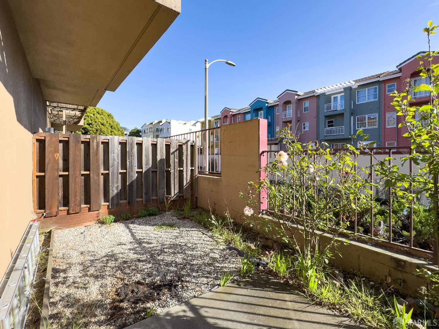 Detail Gallery Image 28 of 32 For 704 Dorado Ter #55,  San Francisco,  CA 94112 - 2 Beds | 2/1 Baths