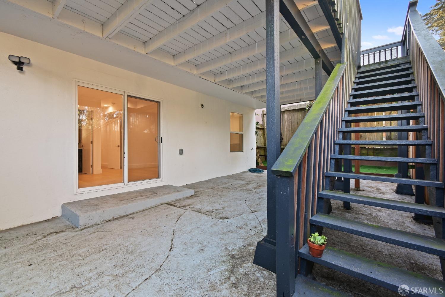 Detail Gallery Image 34 of 39 For 68 Dellbrook Ave, San Francisco,  CA 94131 - 3 Beds | 2 Baths