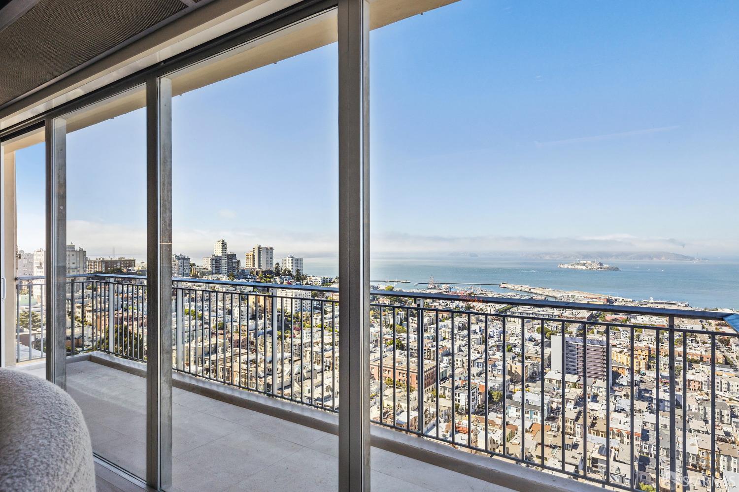 Detail Gallery Image 9 of 64 For 1750 Taylor St #1401,  San Francisco,  CA 94133 - 2 Beds | 2/1 Baths