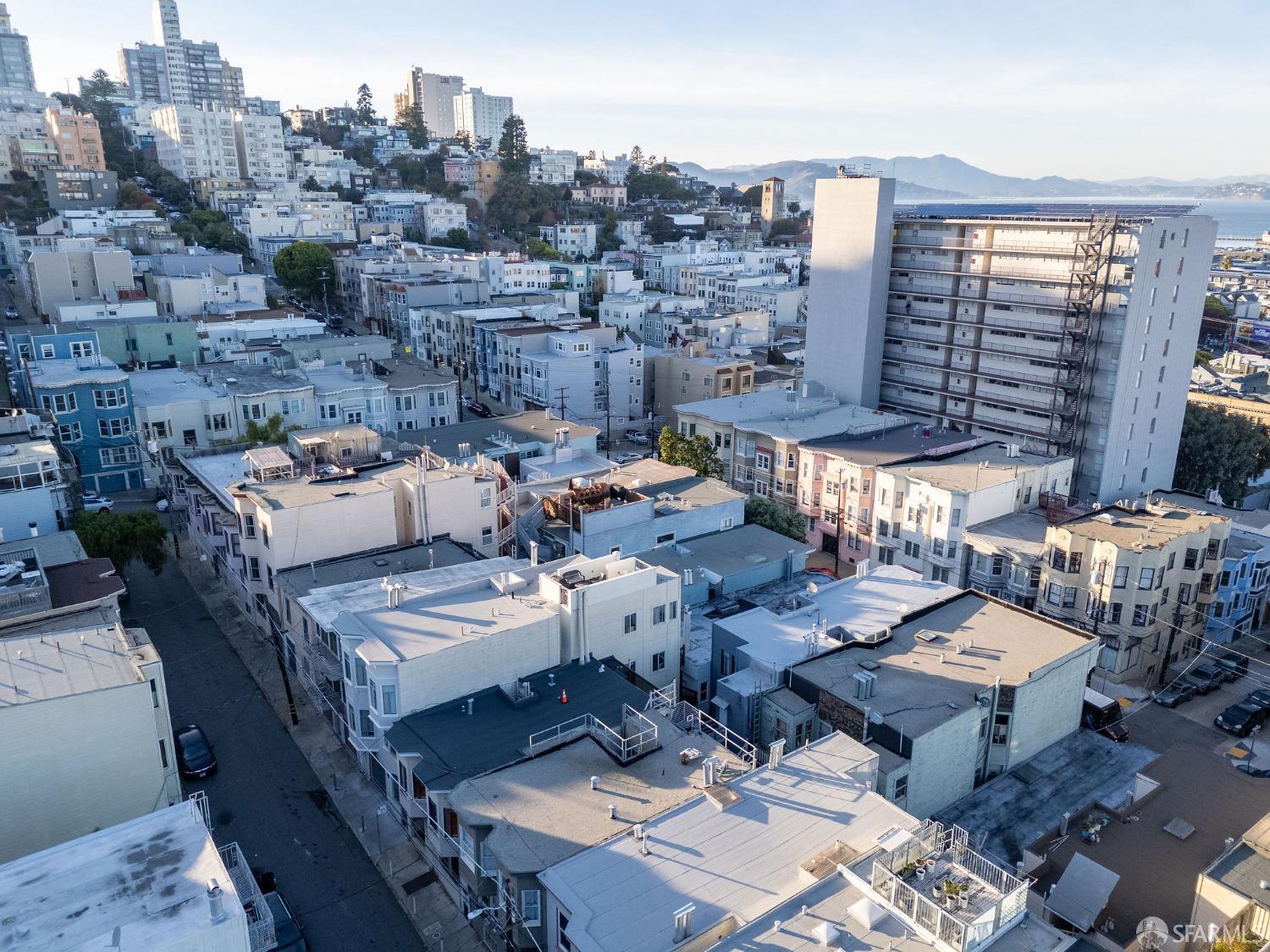 Detail Gallery Image 53 of 79 For 58 Valparaiso St, San Francisco,  CA 94133 - 2 Beds | 1 Baths