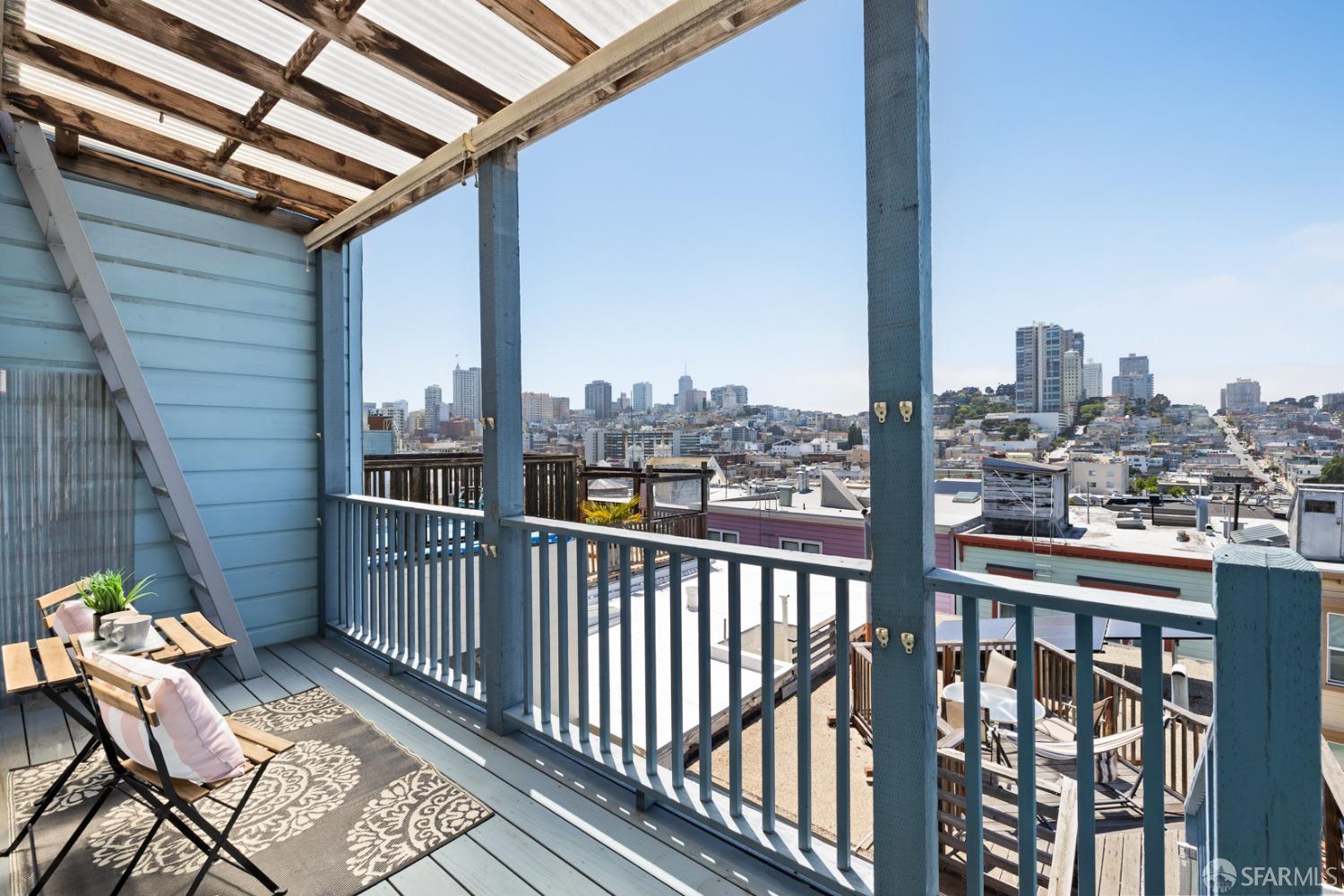 Detail Gallery Image 21 of 35 For 1347 Kearny St, San Francisco,  CA 94133 - – Beds | – Baths