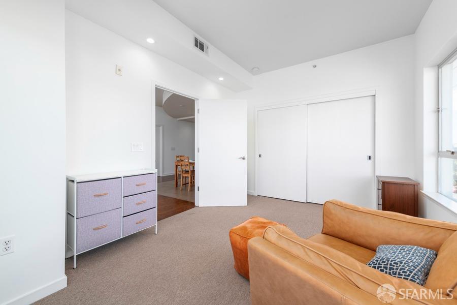 Detail Gallery Image 15 of 23 For 6465 San Pablo Ave #303-L,  Emeryville,  CA 94608 - 2 Beds | 2 Baths