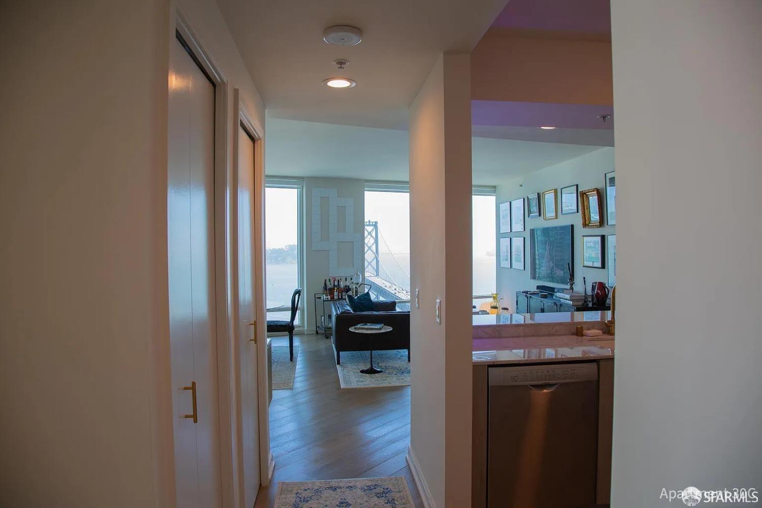 Detail Gallery Image 7 of 26 For 401 Harrison St 30c,  San Francisco,  CA 94105 - 2 Beds | 2 Baths