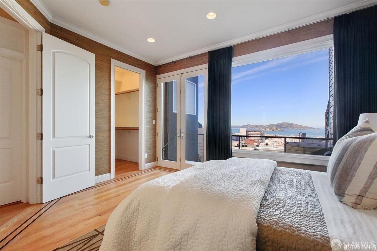 Detail Gallery Image 25 of 60 For 824 Green St, San Francisco,  CA 94133 - 3 Beds | 4 Baths