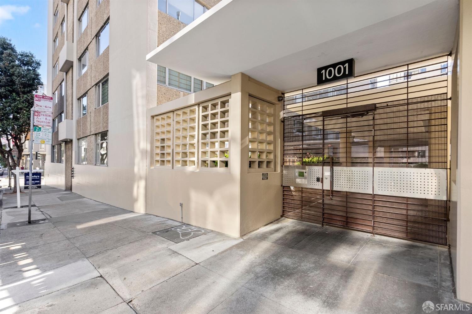 Photo #2: 424084147 Listing 