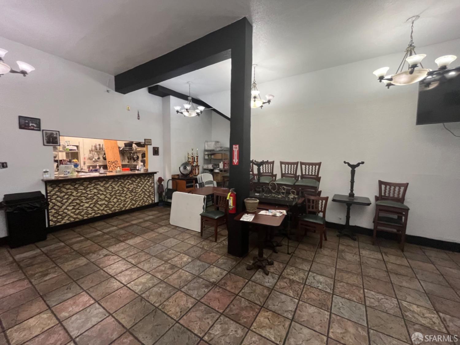 Detail Gallery Image 7 of 11 For 612 14th St, Oakland,  CA 94612 - – Beds | – Baths