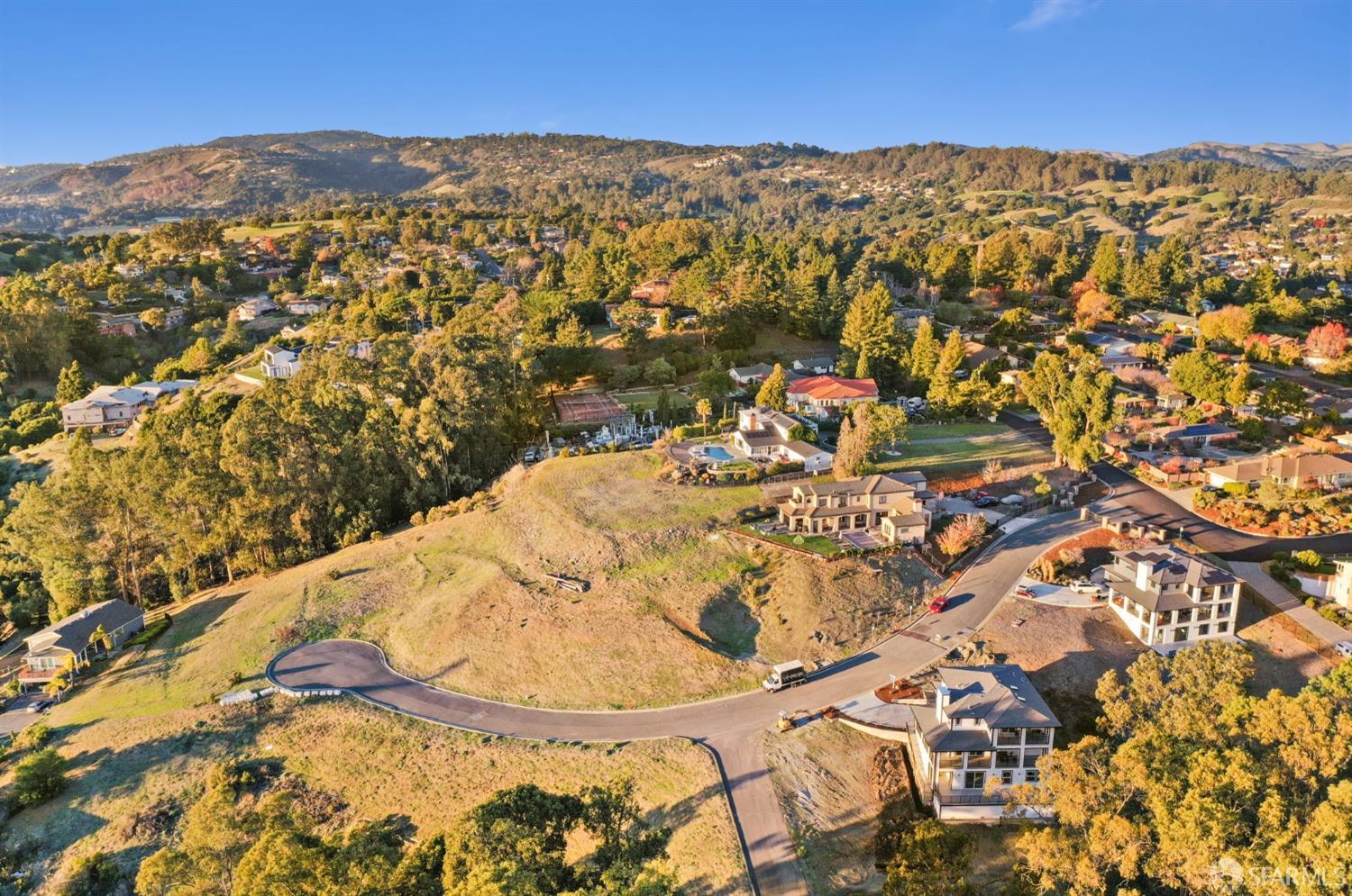 Detail Gallery Image 47 of 48 For 9 Turner Ct, Oakland,  CA 94605 - 5 Beds | 4 Baths