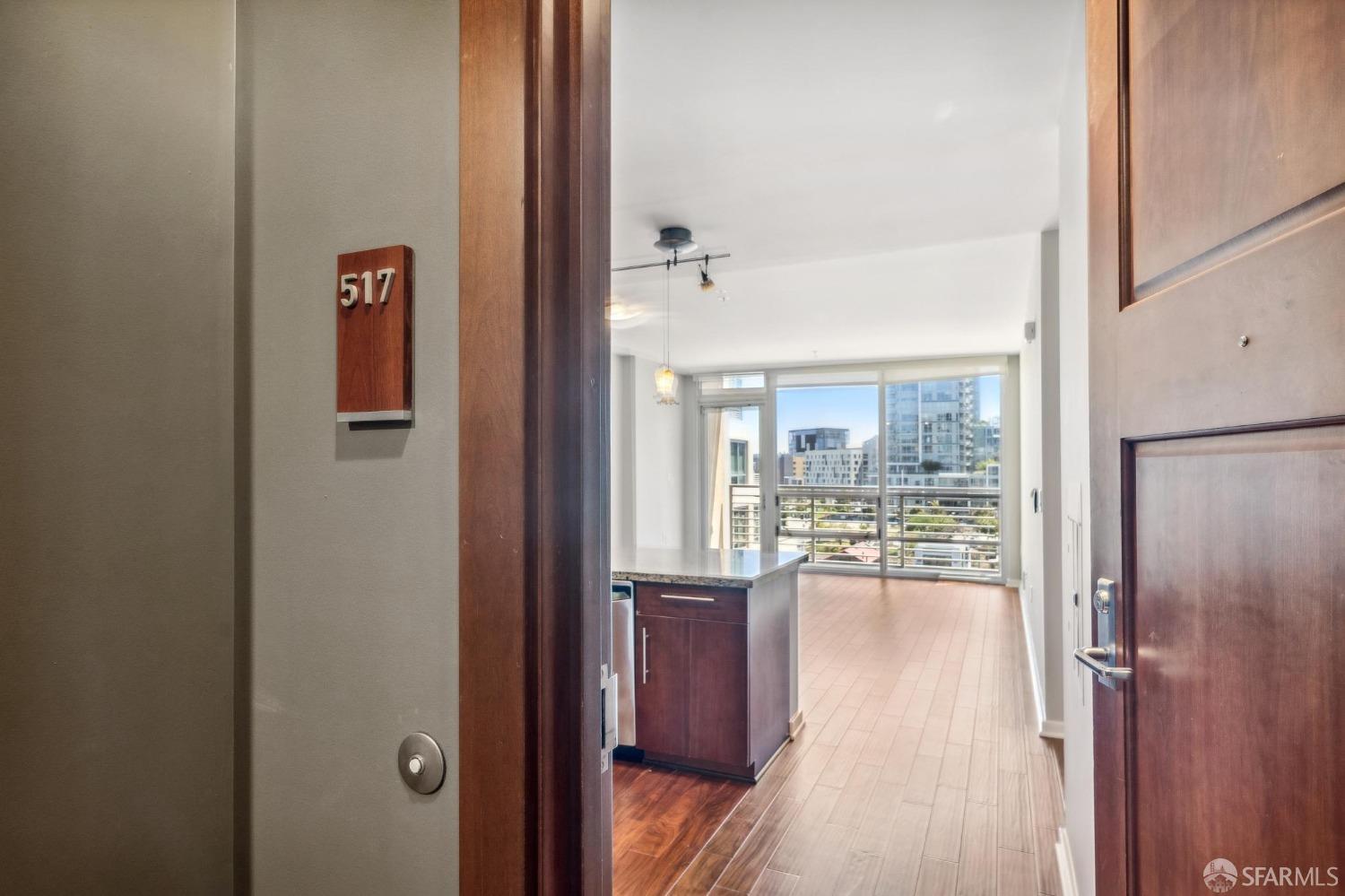 Detail Gallery Image 2 of 30 For 325 Berry St #517,  San Francisco,  CA 94158 - 1 Beds | 1 Baths