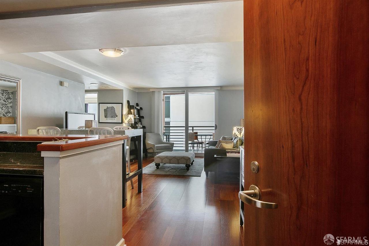 Detail Gallery Image 5 of 23 For 400 Beale St #1008,  San Francisco,  CA 94105 - 1 Beds | 1 Baths