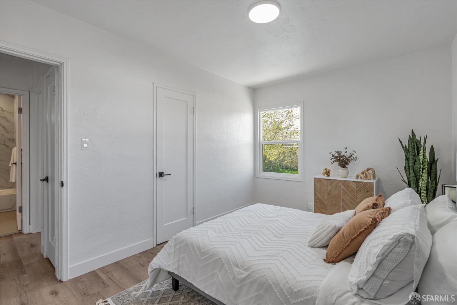 Detail Gallery Image 17 of 29 For 877 7th St, Richmond,  CA 94801 - 3 Beds | 1 Baths