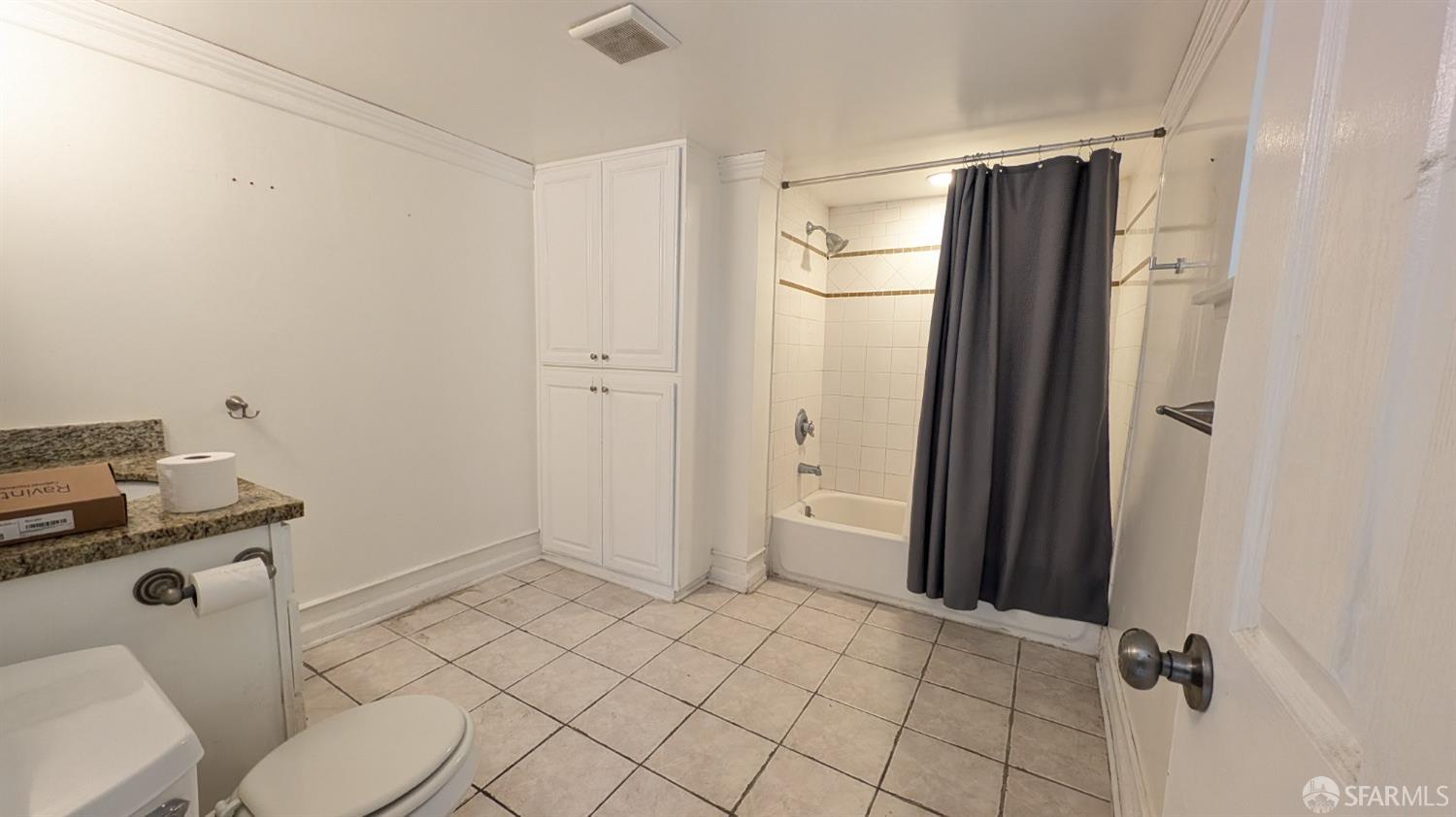 Detail Gallery Image 12 of 17 For 4715 Congress Ave, Oakland,  CA 94601 - 2 Beds | 1 Baths