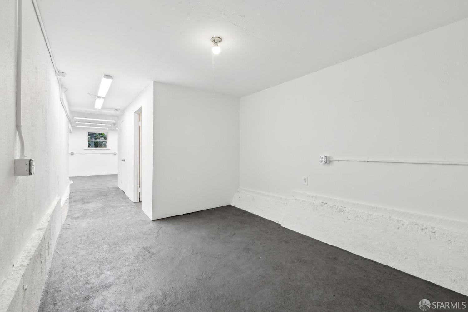 Detail Gallery Image 30 of 48 For 789 Page St, San Francisco,  CA 94117 - – Beds | – Baths